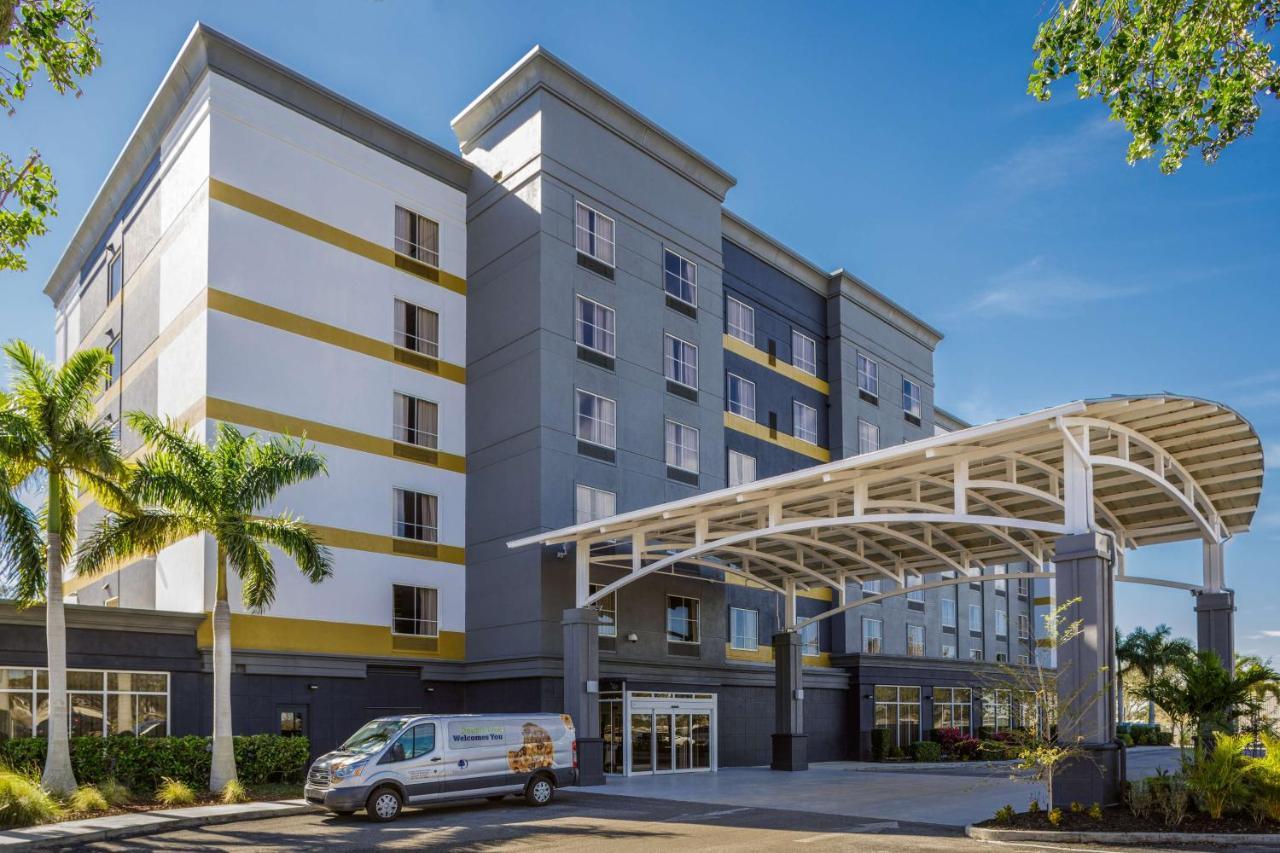 Hotel Doubletree By Hilton Sarasota Bradenton Airport South Bradenton Exterior foto